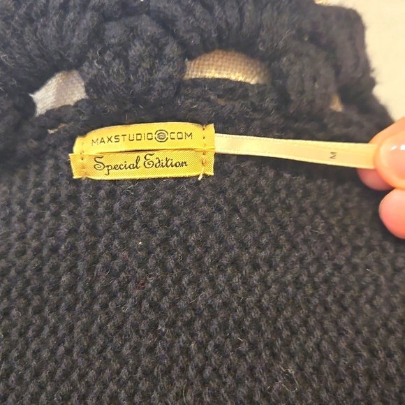 Max Studio - Black Wool Cardigan -(M) - Picture 5 of 6